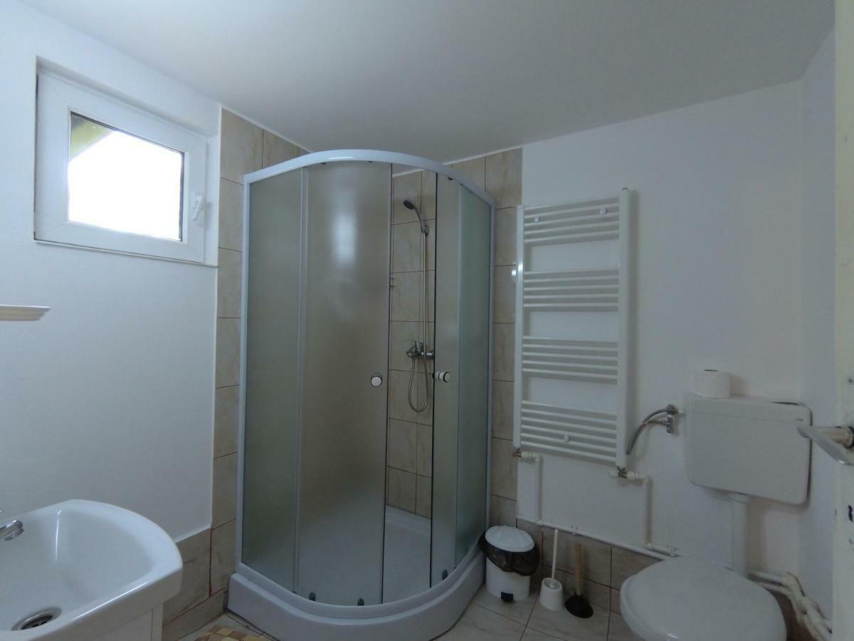 Breb 418, Casa Opris旅馆 外观 照片